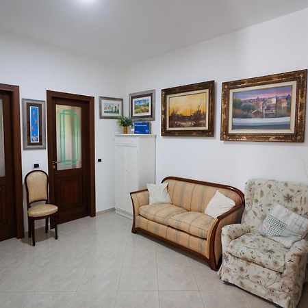 Ferienwohnung The Lemon Tree House Scalea Exterior foto